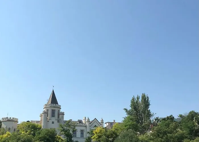 в центре города *